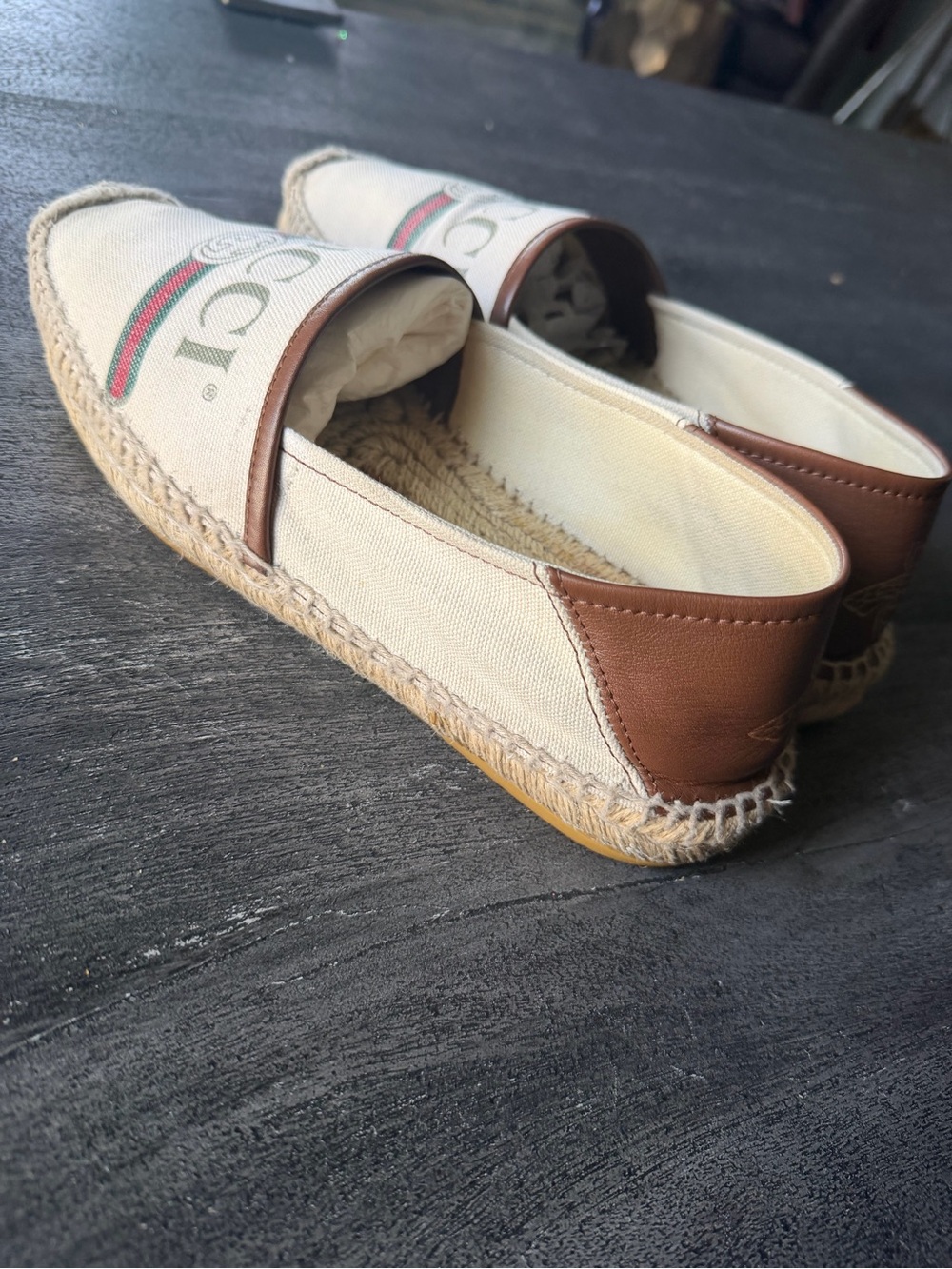 Gucci Beige Canvas Espadrilles with Green and Red Web - Picture 9 of 16